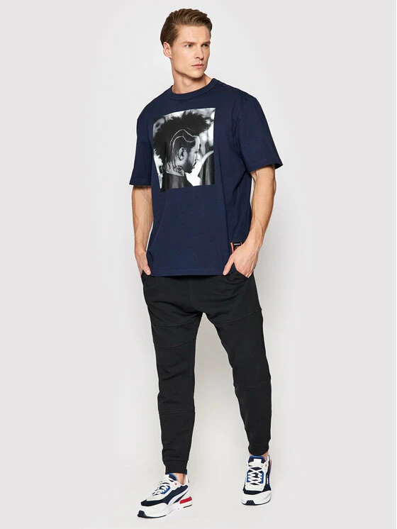 Reebok Άνδρες T-shirts T-Shirt Iverson Braids HG4344 Σκούρο μπλε Relaxed Fit 2 Reebok Άνδρες T-shirts T-Shirt Iverson Braids HG4344 Σκούρο μπλε Relaxed Fit - Image 2