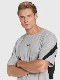 Reebok Άνδρες T-shirts T-Shirt Brand Proud HS6845 Γκρι Loose Fit 8 Reebok Άνδρες T-shirts T-Shirt Brand Proud HS6845 Γκρι Loose Fit -Reebok Classic Εκπτώσεις unnamed file 36