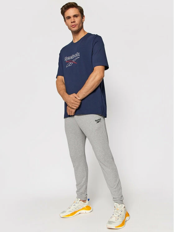 Reebok Άνδρες T-shirts T-Shirt Classics GS9137 Σκούρο μπλε Oversize 2 Reebok Άνδρες T-shirts T-Shirt Classics GS9137 Σκούρο μπλε Oversize - Image 2